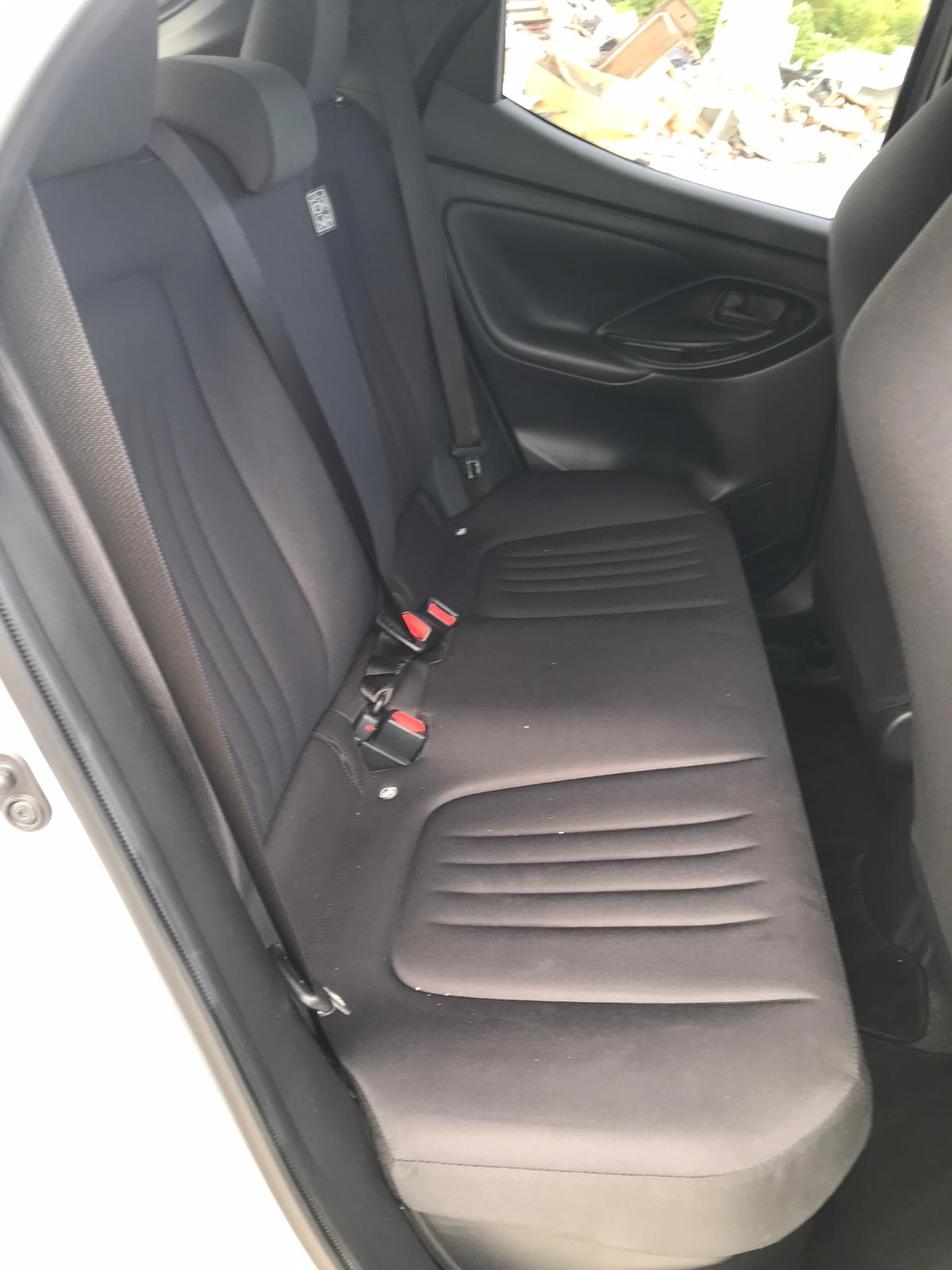 TOYOTA YARIS 2021
